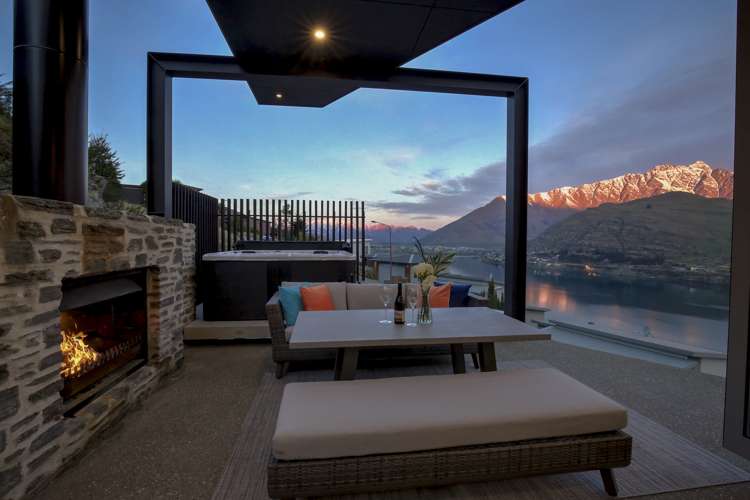 1 Conifer Lane Queenstown_1