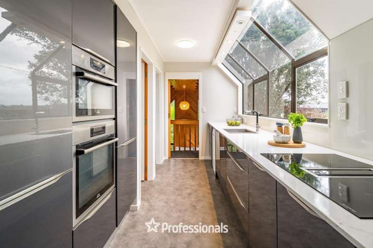 6 Cassis Place Crofton Downs_11