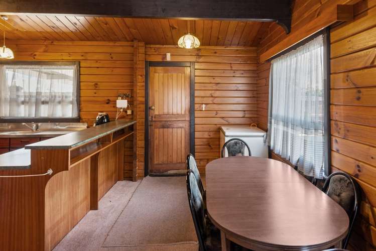 34 Black Peak Road Omarama_8