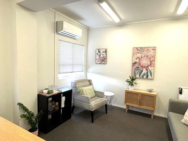 17-19 Seaview Road Paraparaumu Beach_3