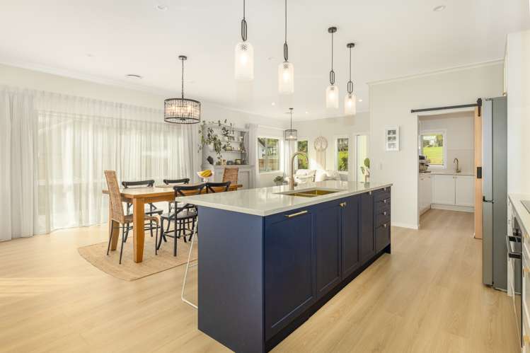 7 Karearea Avenue Waikanae_5