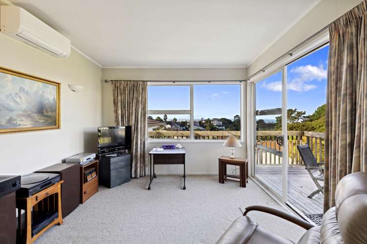 493 East Coast Road Murrays Bay_17