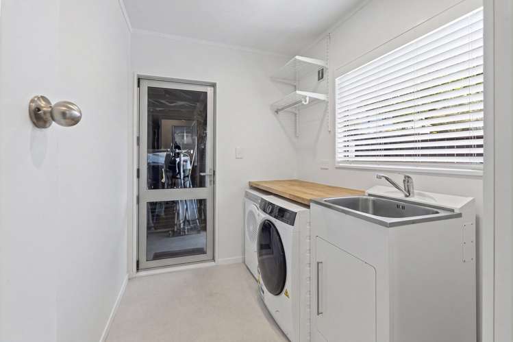 2 Mabbett Lane Waimauku_15