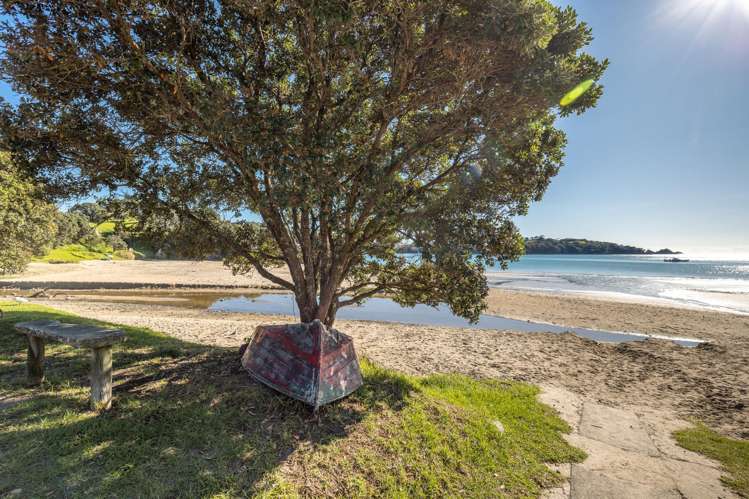 27 Goodwin Avenue Oneroa_34