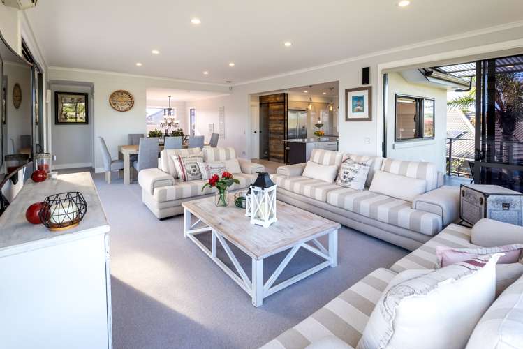 103 Pine Harbour Parade Beachlands_16