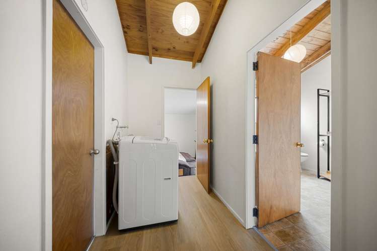 21C Lorenzen Bay Road Raglan_18