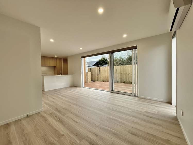 98d Geraldine Street Edgeware_8