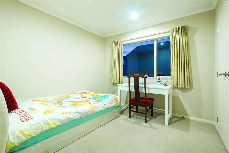 15 Gibbston Crescent Flat Bush_13