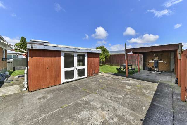 8 Bettina Place Manurewa_2