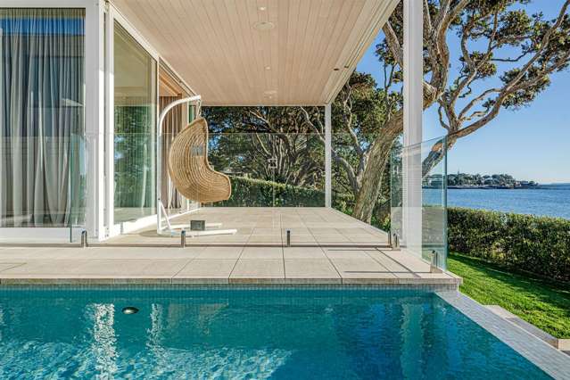 26 Blomfield Spa Takapuna_1