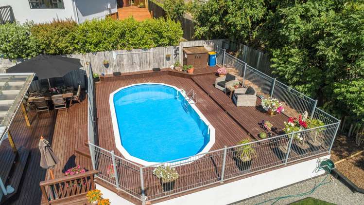 4 Onedin Place Titirangi_20