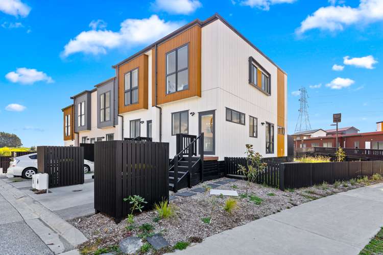 129/174 Salvia Lane Totara Park_24