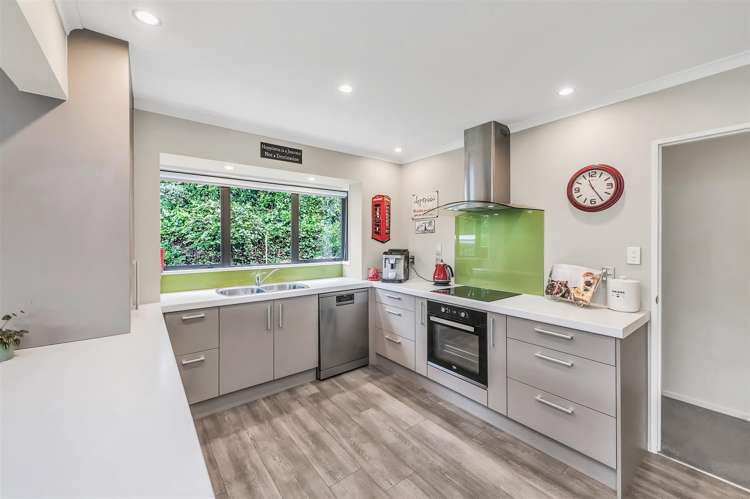 34 Royleen Street Casebrook_13