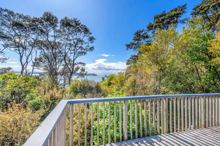15a Te Papa Road Kawakawa Bay_24