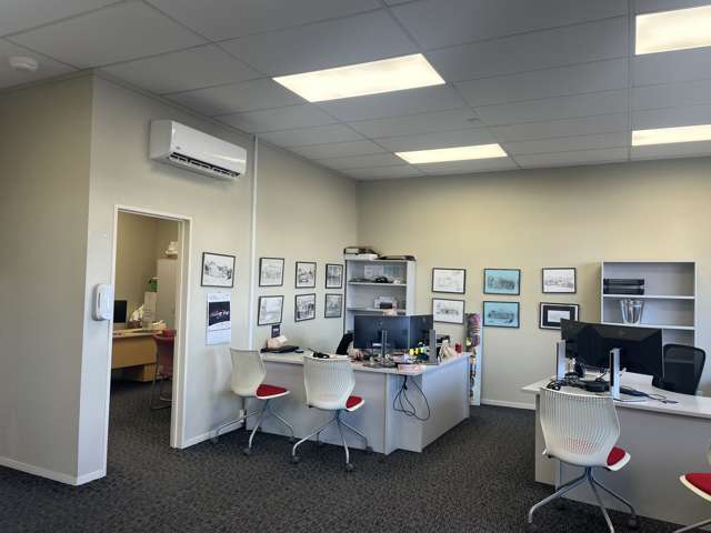 261 Oxford Street Levin_2