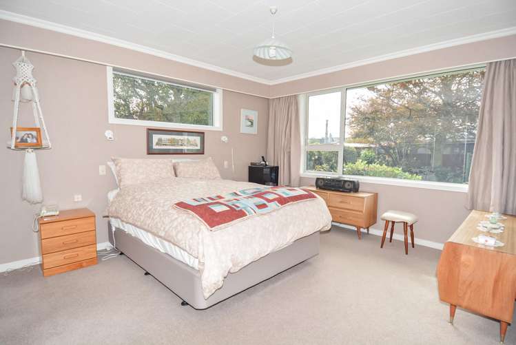 112 Wilton Street Windsor_13