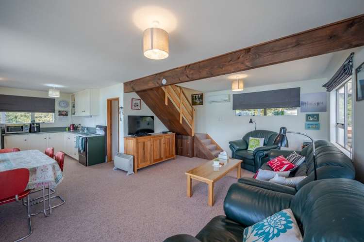 33 Kingfisher Road Takamatua_7