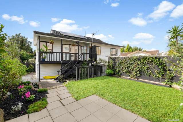 142b Bradbury Road Botany Downs_1