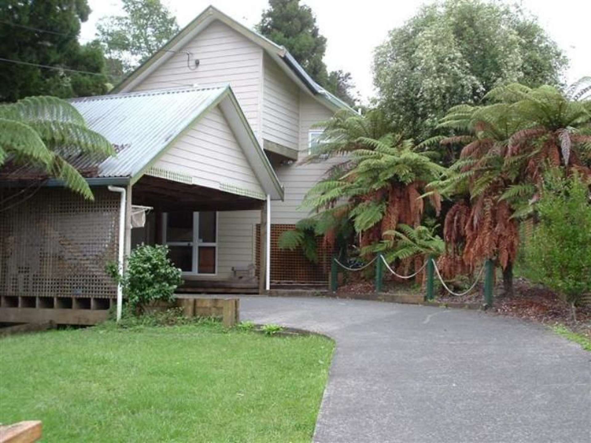 145 Woodlands Park Road Titirangi_0