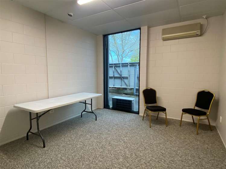 GF 28 Liverpool Street Hamilton Central_6
