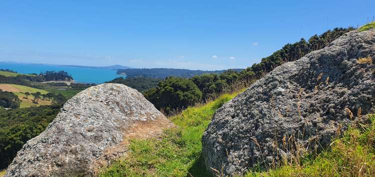 20 Waimangu Road Waiheke Island_42