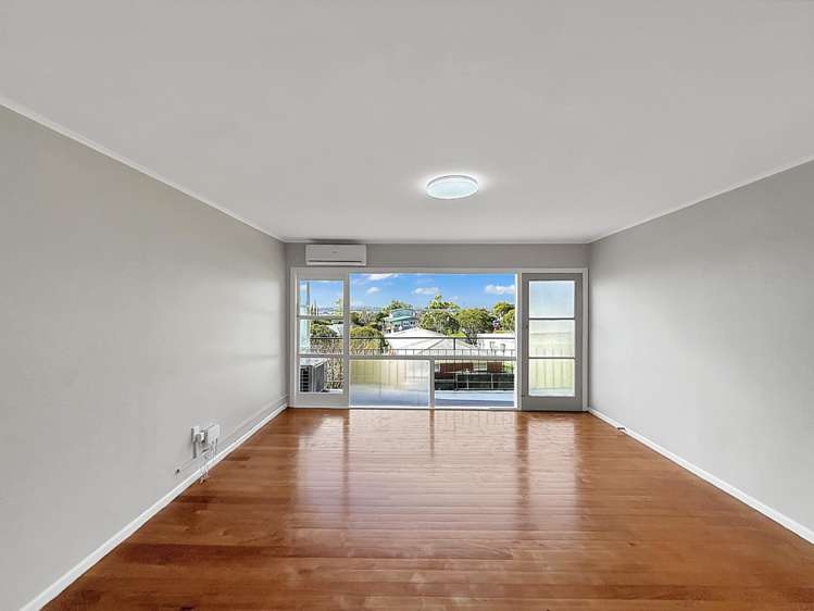 1/207 St Johns Road 1788_6