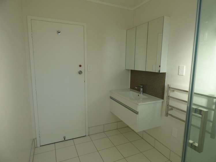 1/42 Howard Hunter Avenue Saint Johns_6