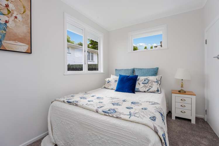 38 Valonia Street New Windsor_12