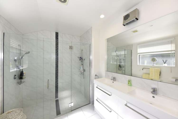 9 Kenmure Drive Huntsbury_8