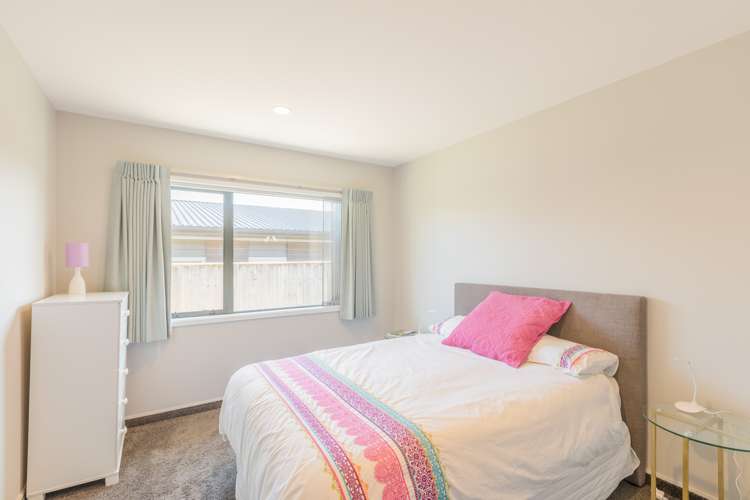 6 Simpson Crescent Raumati Beach_9