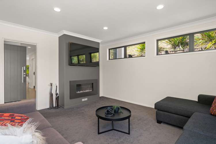 55 Stonebridge Way Pyes Pa_18