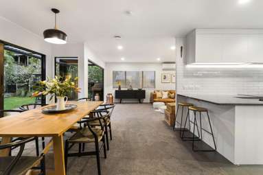 3/488 Riddell Road_4