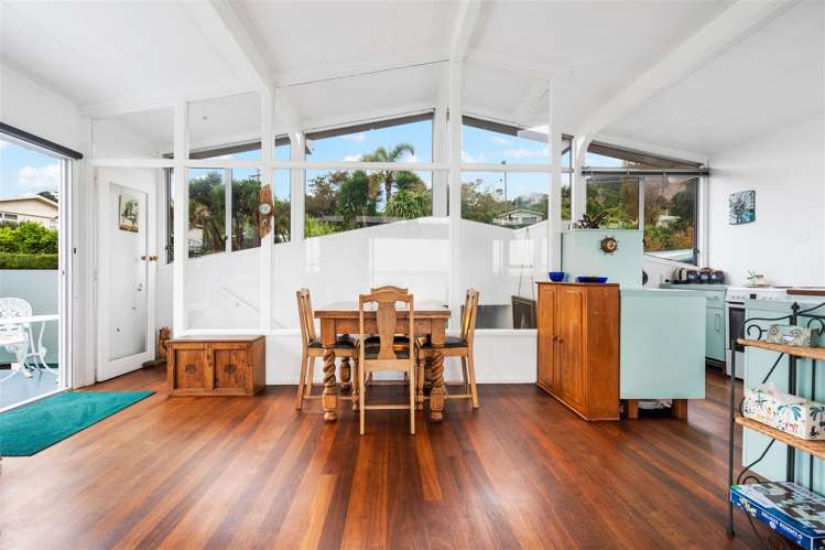 6 Waikaraka Beach Road Tamaterau_15