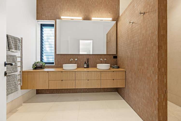73 Takahe Road Titirangi_11
