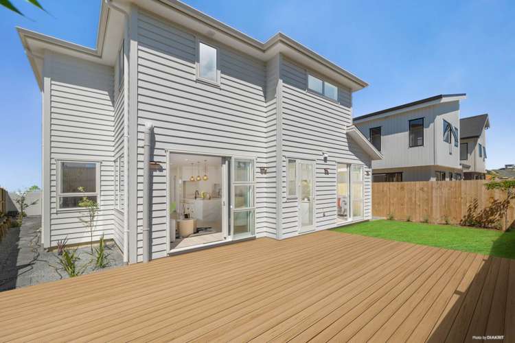 64 Matangi View Drive Orewa_19