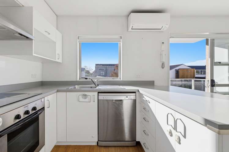 B8/101 Caledonian Road_2