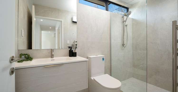 12A Russell Street Picton_13