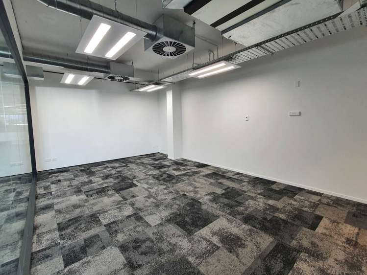 Level 2/1 Byron Avenue Takapuna_8