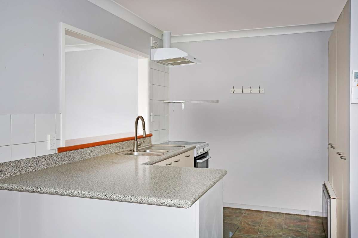 73A Sandspit Road_5