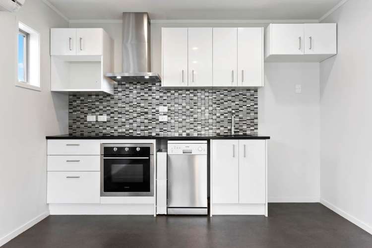 6 Te Koa Road Panmure_16