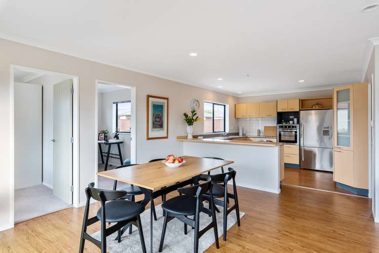 2 Central Park Paraparaumu Beach_6