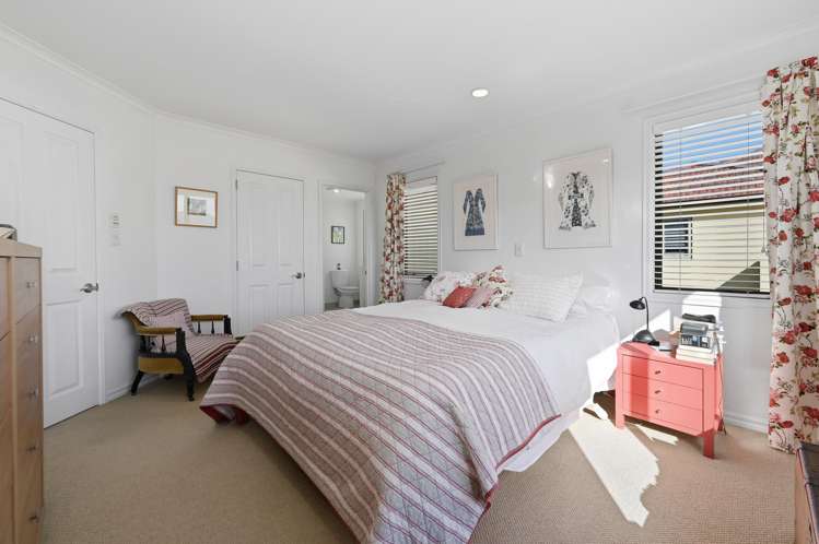 17 Edgecumbe Road Avenues_19