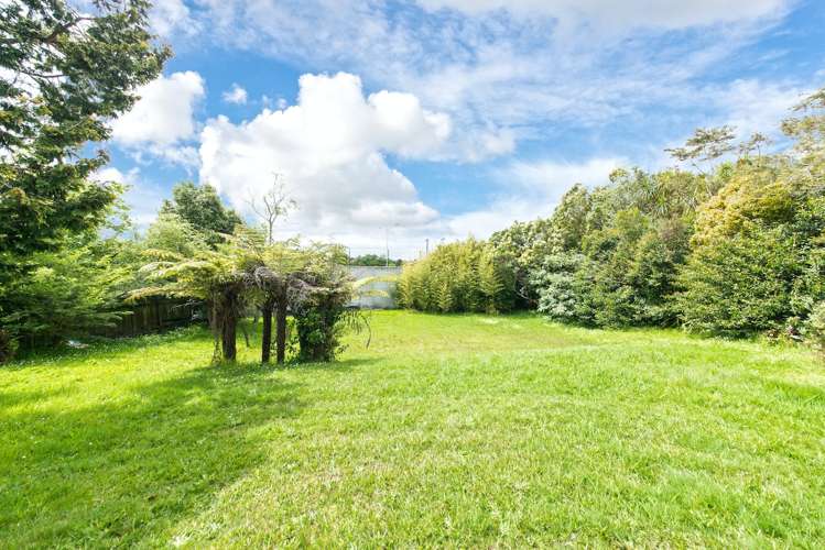 27 Paton Avenue Te Atatu South_5