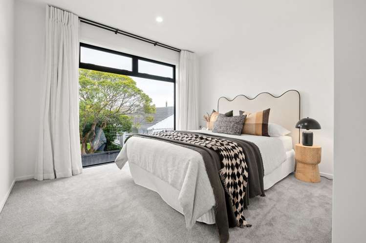 1+3/768 River Road Chartwell_21