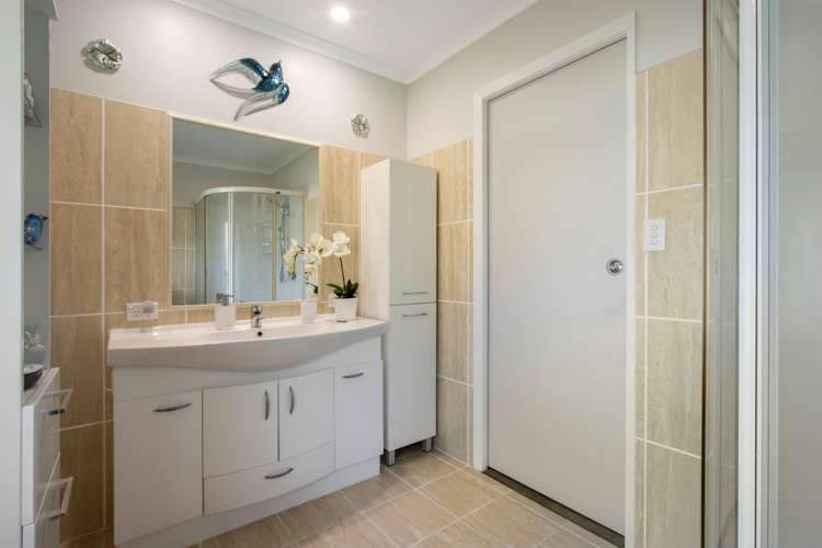 204e Beach Road Katikati_16