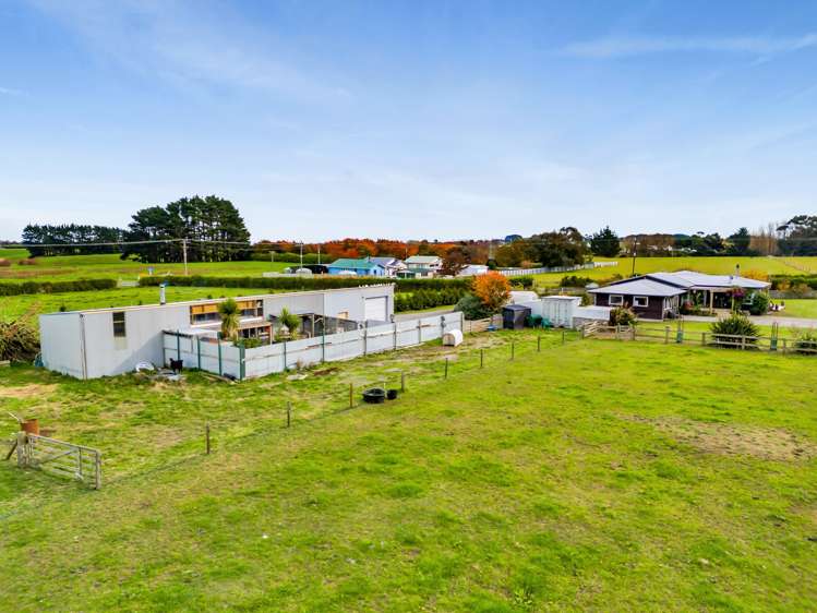 5883 Mountain Road Hawera_38