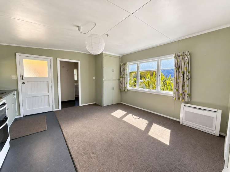 27 Main Road Havelock_1