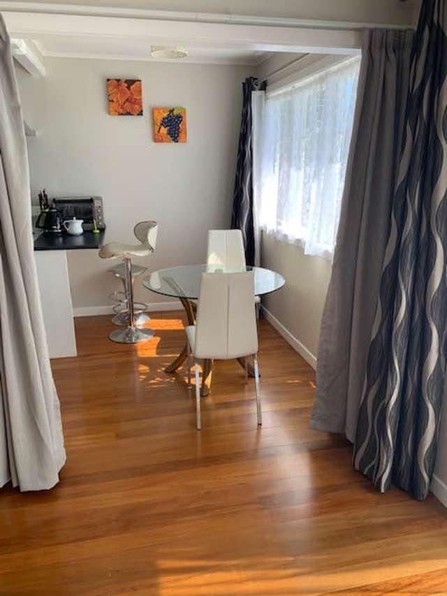 7 Tatau Way Te Atatu Peninsula_4