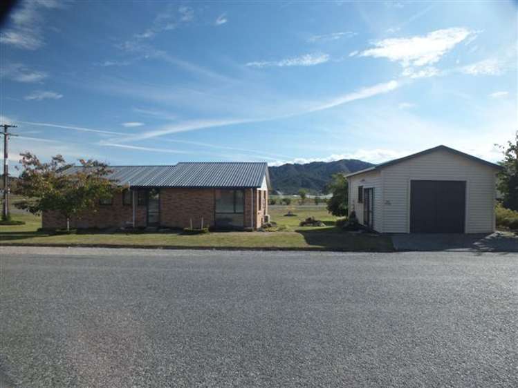 60 Crampton Road Reefton_14