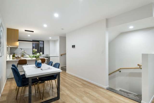 4/32A Westgate Drive Westgate_4